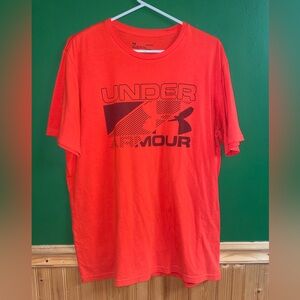 Under Armour Men’s Large Red/Black T-Shirt